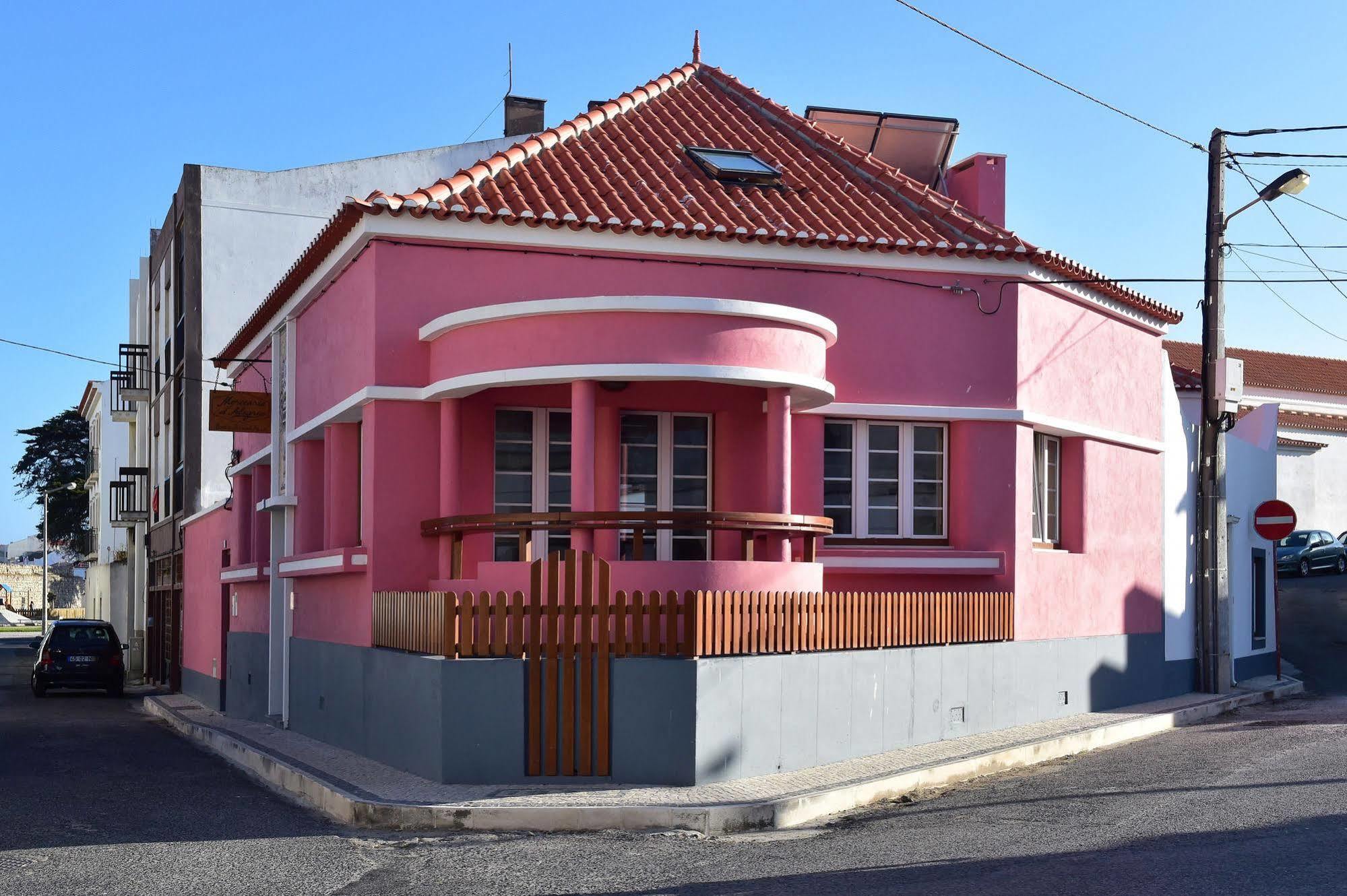 Mercearia D'Alegria Boutique B&B Peniche Exterior photo